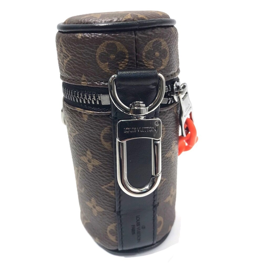 LOUIS VUITTON Brown Monogram Pouch - Picture 3 of 4